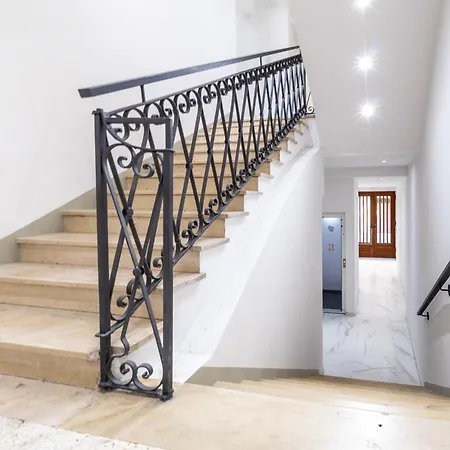 Appartamento Centro Comfort Vicino Museo Ferrari - Wifi Veloce&self Check-in Modena