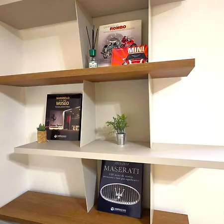 Centro Comfort Vicino Museo Ferrari - Wifi Veloce&self Check-in Appartamento