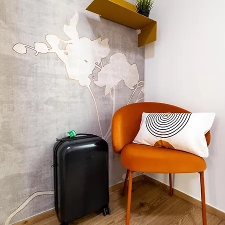 Centro - Comfort & Wifi Vicino Museo Ferrari * Modena