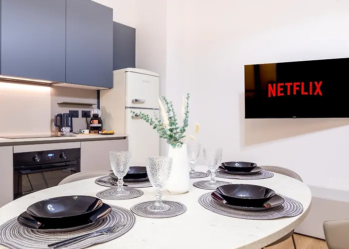 Centro - Comfort & Wifi Vicino Museo Ferrari Μόντενα